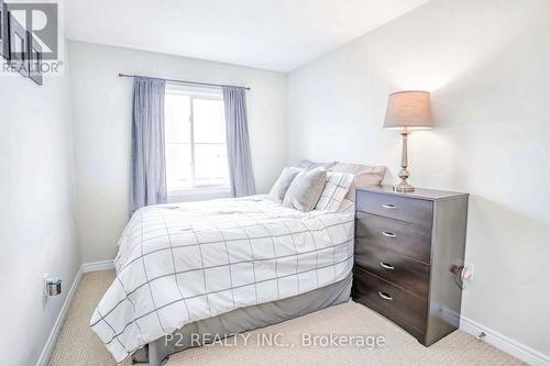 228 Lormont Blvd, Hamilton, ON - Indoor Photo Showing Bedroom