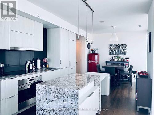 4809 - 1 Bloor Street E, Toronto, ON - Indoor Photo Showing Kitchen With Upgraded Kitchen