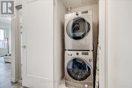 #116 -600 Alex Gardner Circ, Aurora, ON - Indoor Photo Showing Laundry Room