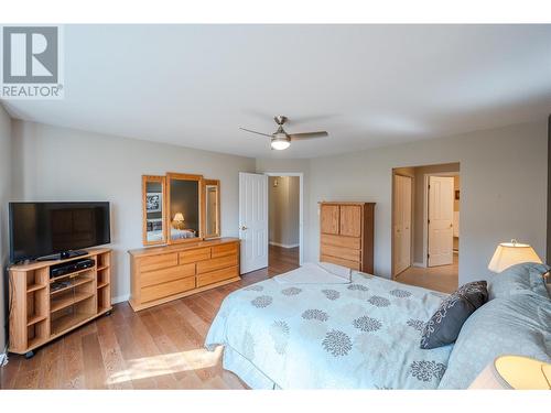 8907 Pineo Court Unit# 10, Summerland, BC - Indoor Photo Showing Bedroom