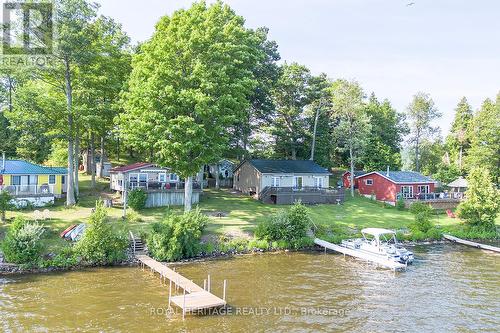 160 Charlie'S Island, Hamilton Township, ON - Outdoor With Body Of Water