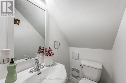 3759 Ellesmere Road, Toronto, ON - Indoor Photo Showing Bathroom