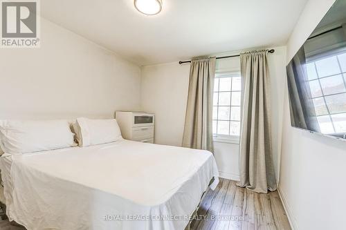 3759 Ellesmere Rd, Toronto, ON - Indoor Photo Showing Bedroom