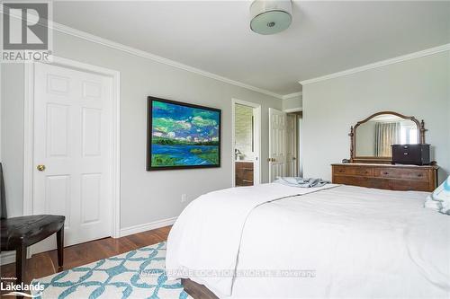 5 Blackburn Ave, Clearview, ON - Indoor Photo Showing Bedroom
