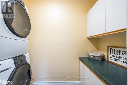 5 Blackburn Ave, Clearview, ON - Indoor Photo Showing Laundry Room