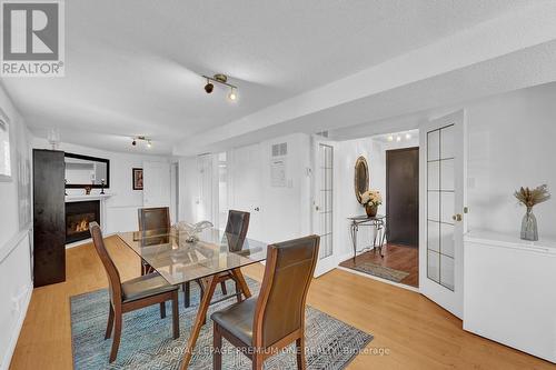 14 Harrison Crescent, Barrie, ON - Indoor Photo Showing Dining Room