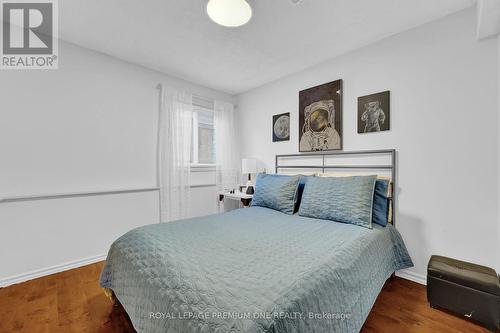 14 Harrison Crescent, Barrie, ON - Indoor Photo Showing Bedroom