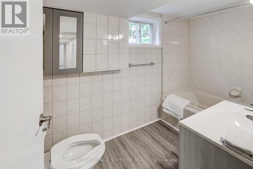Bsmt - 2515 Donnavale Drive, Mississauga, ON - Indoor Photo Showing Bathroom