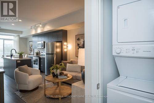 #204 -3058 Sixth Line, Oakville, ON - Indoor Photo Showing Laundry Room