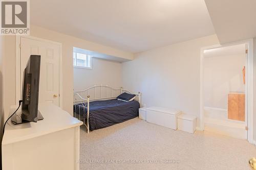 10264 Maplewood Avenue, Lambton Shores, ON - Indoor Photo Showing Bedroom