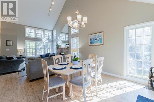 10264 Maplewood Avenue, Lambton Shores, ON - Indoor Photo Showing Dining Room