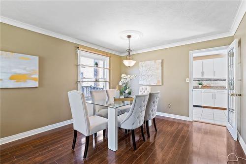 9 Cynthia Court, Pelham, ON - Indoor Photo Showing Dining Room
