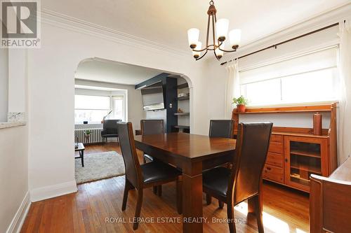 228 Glenwood Cres, Toronto, ON - Indoor Photo Showing Dining Room