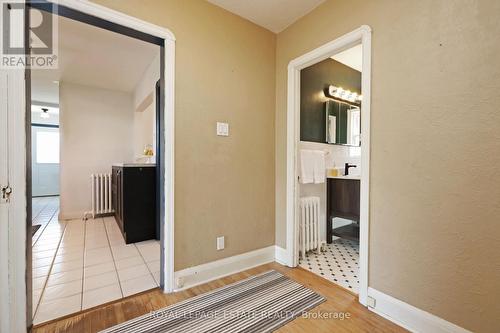 228 Glenwood Crescent, Toronto, ON - Indoor Photo Showing Other Room