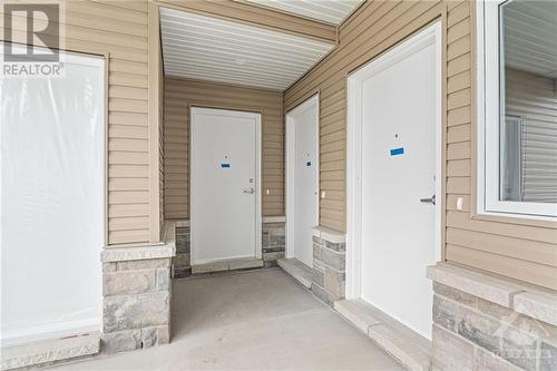 1696 Belcourt Boulevard Unit#2, Ottawa, ON - Outdoor With Exterior