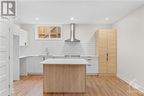 1696 Belcourt Boulevard Unit#2, Ottawa, ON - Indoor Photo Showing Kitchen
