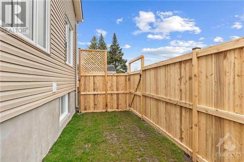 1696 Belcourt Boulevard Unit#2, Ottawa, ON - Outdoor With Exterior