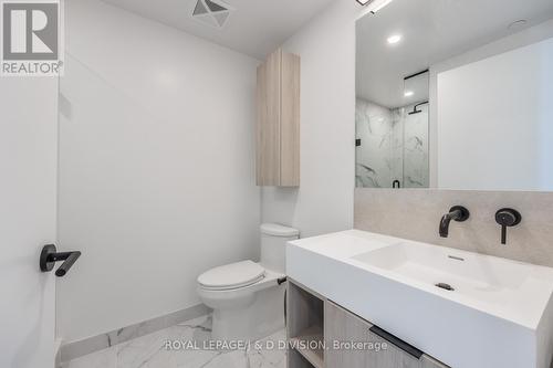 #4508 -108 Peter St, Toronto, ON - Indoor Photo Showing Bathroom