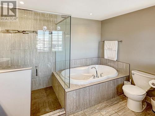 12 Scenic Drive, Belleville, ON - Indoor Photo Showing Bathroom