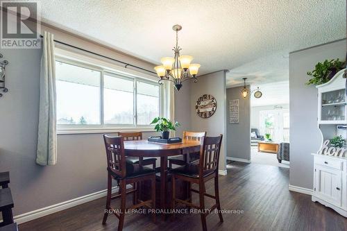 17 Morgan Road, Stirling-Rawdon, ON - Indoor Photo Showing Dining Room