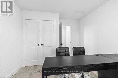 1390 Bush Hill Link, London, ON - Indoor Photo Showing Office
