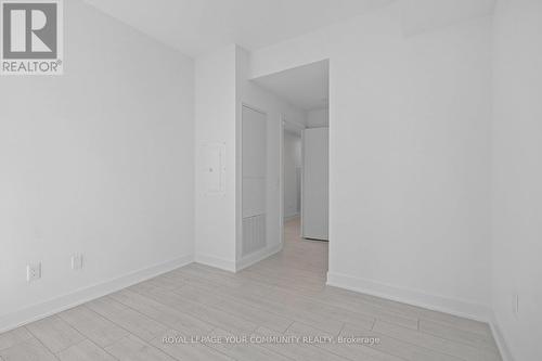 1404 - 15 Mercer Street, Toronto, ON - Indoor Photo Showing Other Room