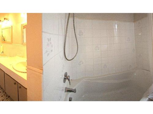 Salle de bains - 340 Rue Tourigny, Trois-Rivières, QC - Indoor Photo Showing Bathroom