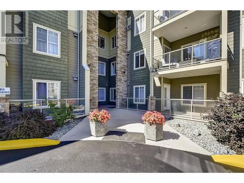 2120 Shannon Ridge Drive Unit# 106, West Kelowna, BC - Outdoor With Facade