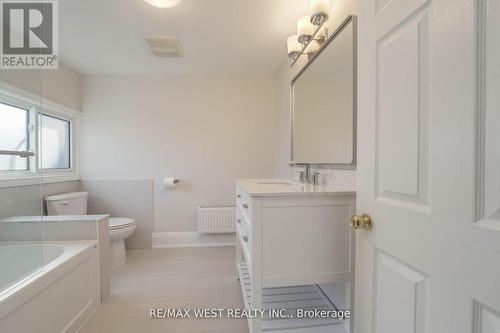 115 Edwin Ave, Toronto, ON - Indoor Photo Showing Bathroom