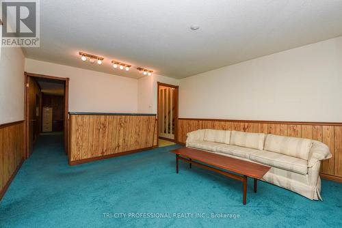 109 Swanhurst Blvd, Mississauga, ON - Indoor Photo Showing Other Room