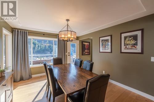 119 St Andrews Drive, Kaleden, BC - Indoor Photo Showing Dining Room