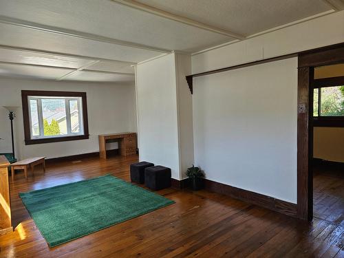 318 Robson Street, Nelson, BC - Indoor Photo Showing Other Room