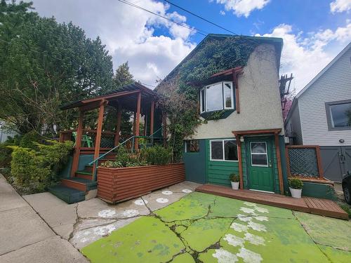 318 Robson Street, Nelson, BC - Outdoor