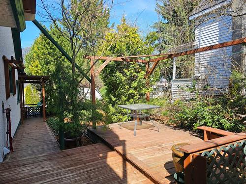 318 Robson Street, Nelson, BC - Outdoor With Deck Patio Veranda