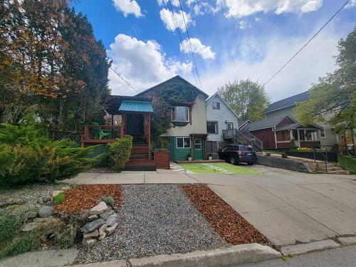 318 Robson Street, Nelson, BC - Outdoor With Facade