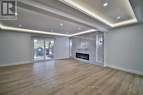 2094 Lakeshore Road W, Oakville, ON - Indoor With Fireplace