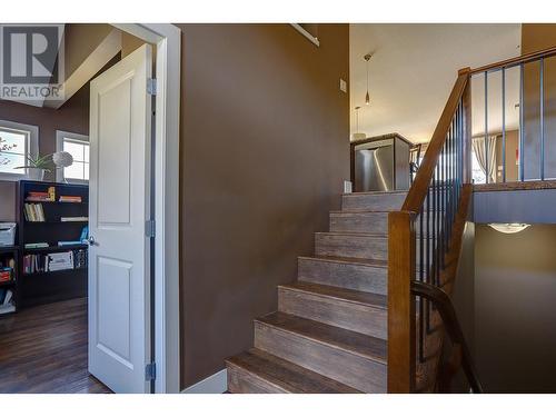 9823 Kinross Place, Coldstream, BC - Indoor Photo Showing Other Room