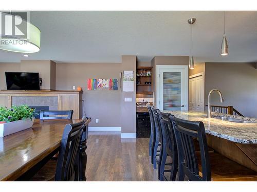 9823 Kinross Place, Coldstream, BC - Indoor Photo Showing Dining Room