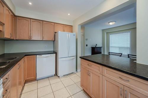 45 Swift Crescent, Guelph, ON - Indoor Photo Showing Kitchen