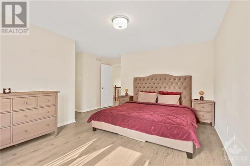612 Chardonnay Drive, Ottawa, ON - Indoor Photo Showing Bedroom