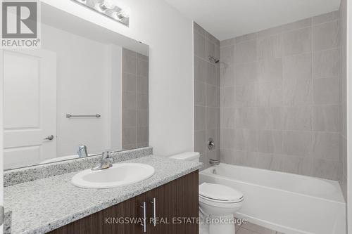 503 - 125 Shoreview Place, Hamilton, ON - Indoor Photo Showing Bathroom