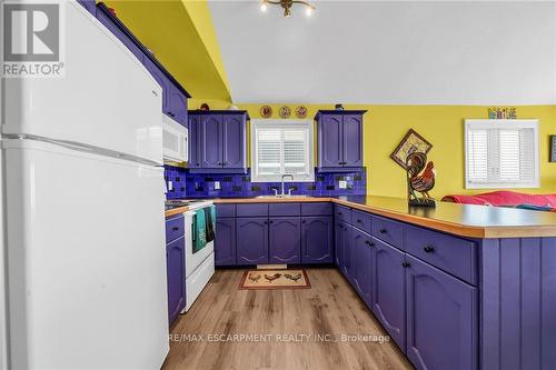751 Lakeshore Road, Haldimand, ON - Indoor Photo Showing Kitchen