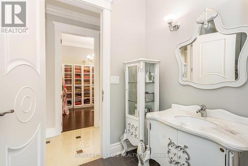 369 Toynevale Road, Pickering, ON - Indoor Photo Showing Bathroom