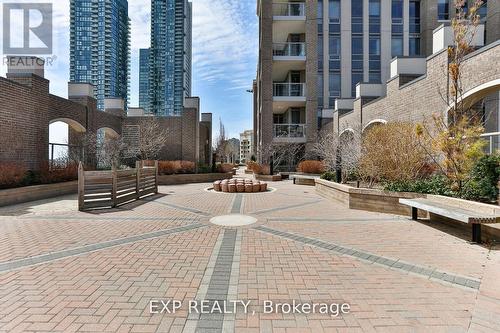 410 - 388 Prince Of Wales Drive, Mississauga, ON - Outdoor