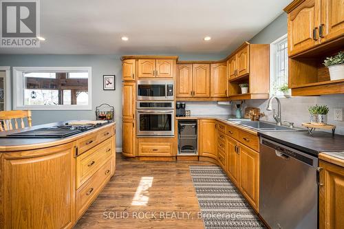 1221 Cp Lane, Central Frontenac, ON - Indoor Photo Showing Kitchen