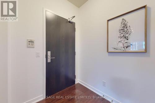 #402 -770 Bay St, Toronto, ON - Indoor Photo Showing Other Room