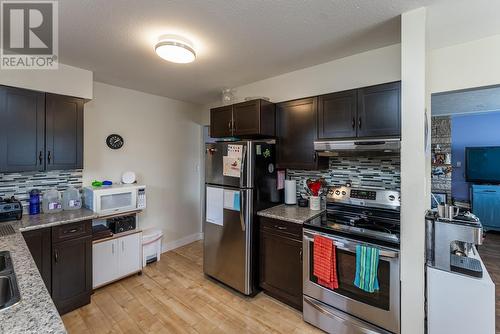 620 Carney Street, Prince George, BC - Indoor Photo Showing Kitchen