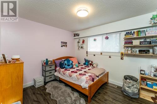 620 Carney Street, Prince George, BC - Indoor Photo Showing Bedroom