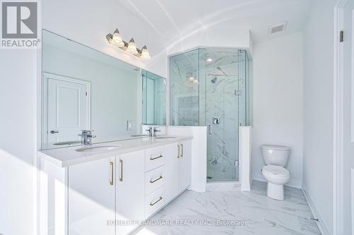 12A Mccachen Street, Richmond Hill, ON - Indoor Photo Showing Bathroom