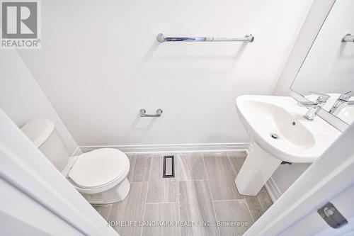 12A Mccachen St, Richmond Hill, ON - Indoor Photo Showing Bathroom